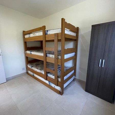 קרגואטטובה Apartamento Pratico A 850 Metros Da Praia Da Martim De Sa מראה חיצוני תמונה