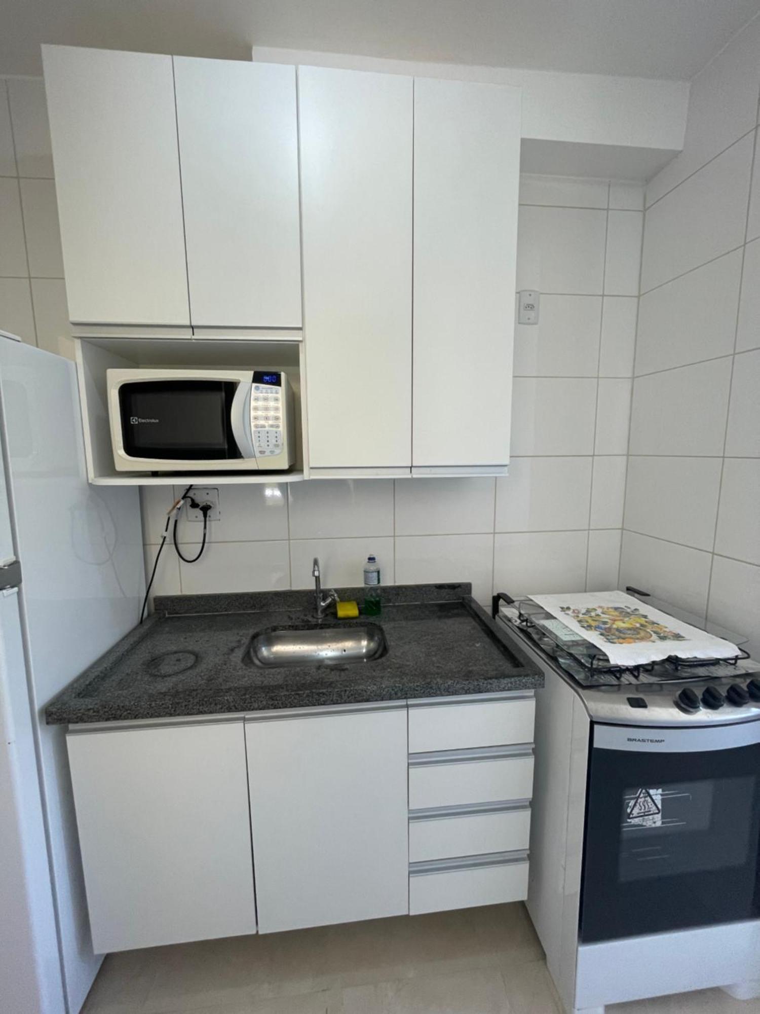 קרגואטטובה Apartamento Pratico A 850 Metros Da Praia Da Martim De Sa מראה חיצוני תמונה